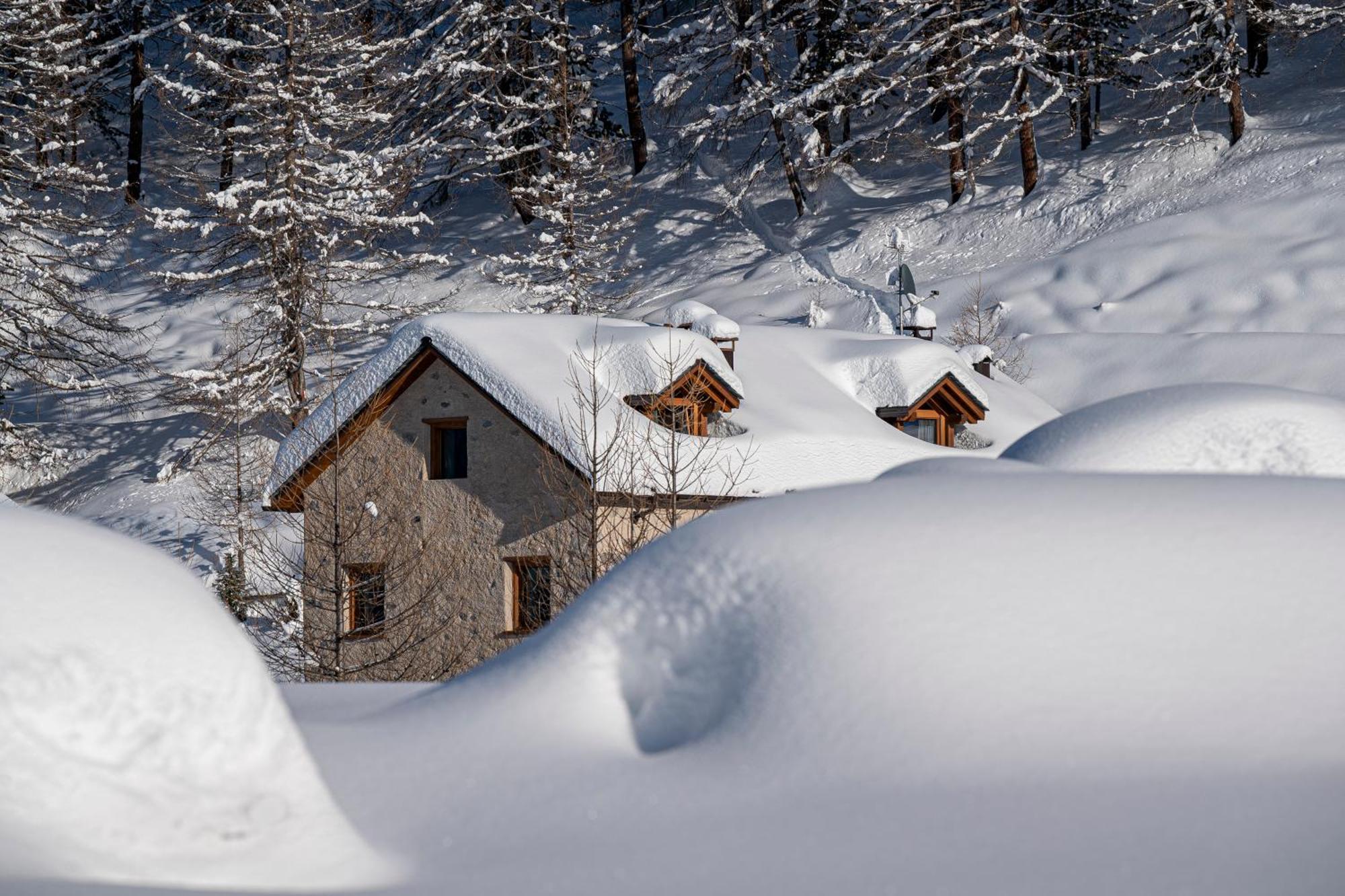 Chalet Aria Pura Livigno Buitenkant foto